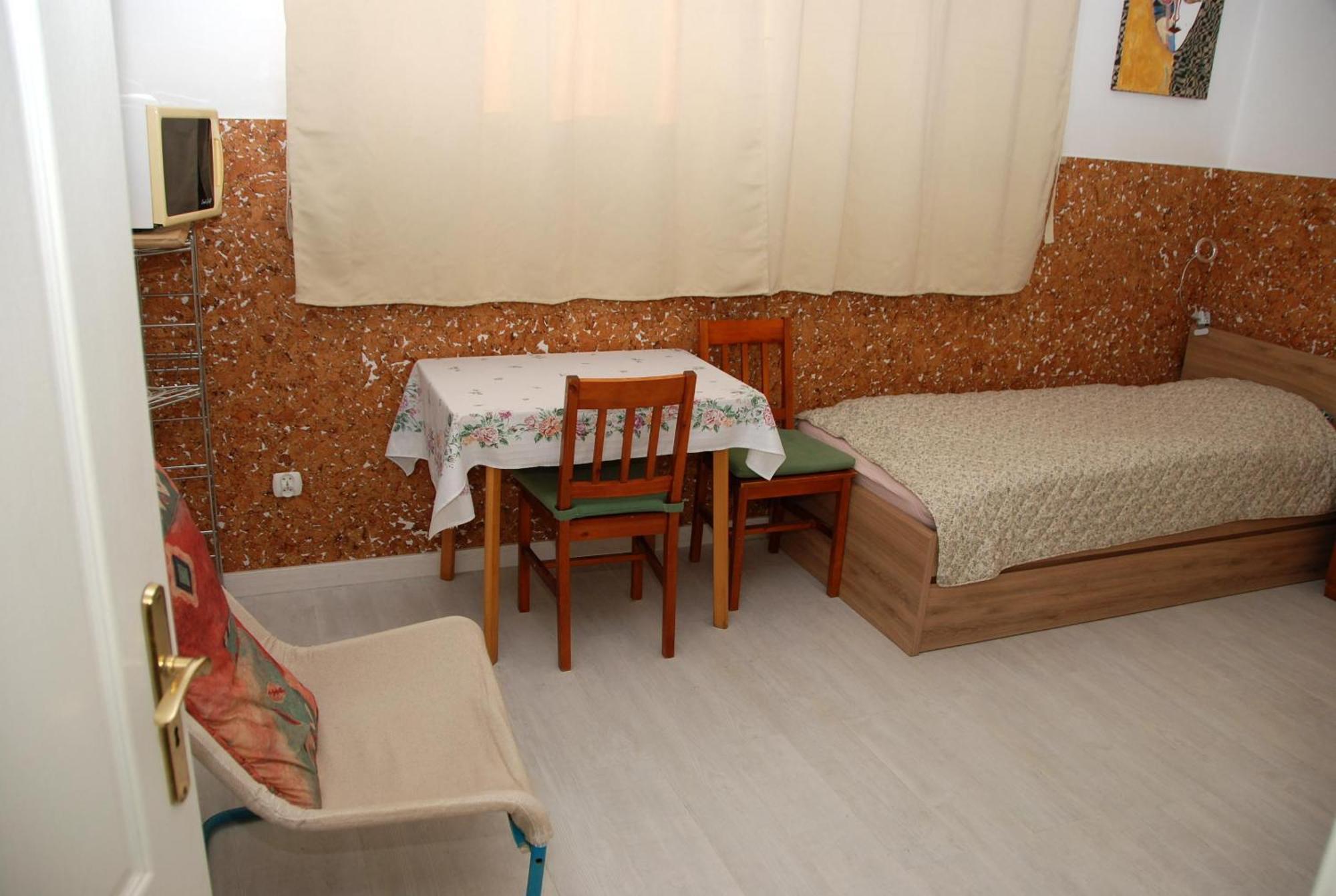 Quiet Separate In On Outskirts Near Forest Apartment Warsaw